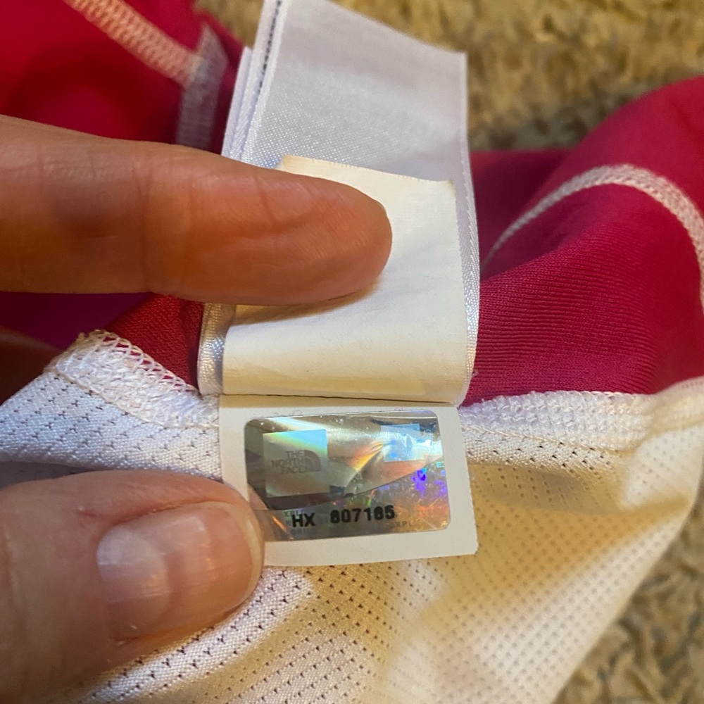 The North Face flash dry t-shirt - Picture 6 of 9